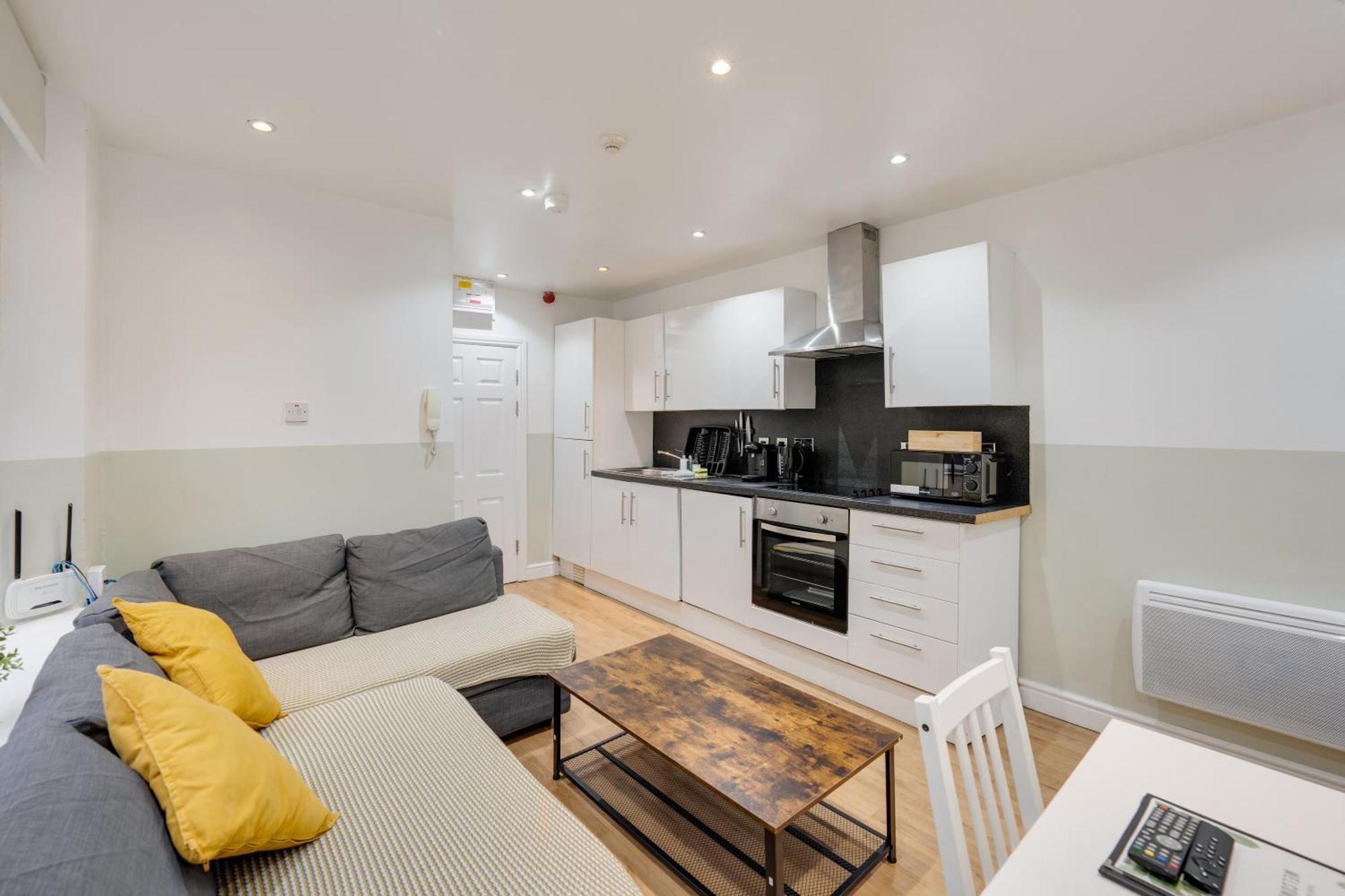 2 Bedroom Apartment For Up To 6 Nr Centre Cardiff Exterior photo